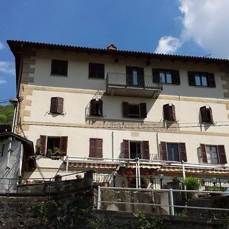 Hotel Delzanno Varallo Zewnętrze zdjęcie